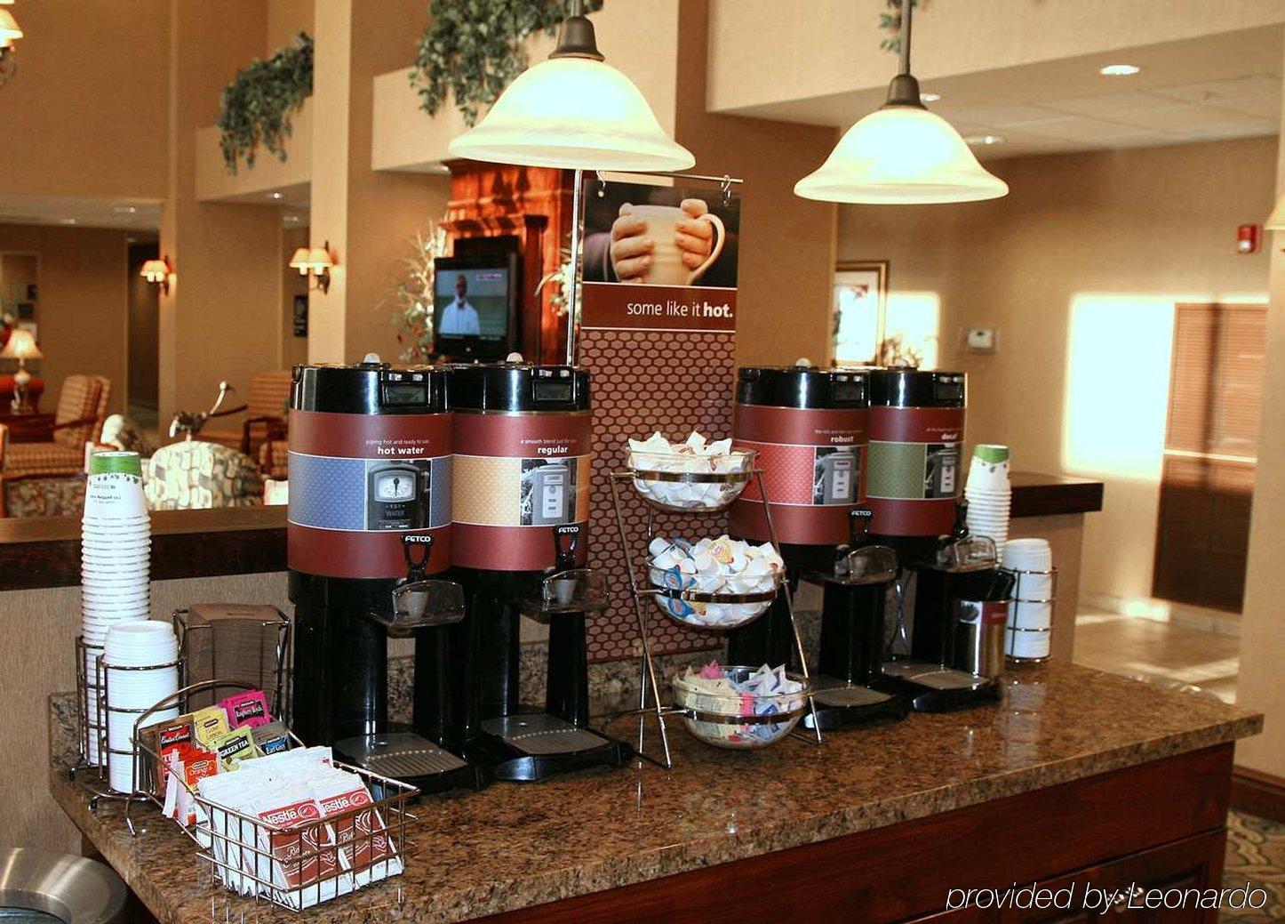 Hampton Inn & Suites Pensacola I-10 N At University Town Plaza Restaurant foto